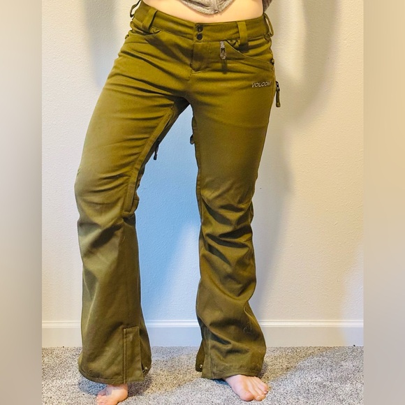 Volcom Species Stretch Snow Pant in Olive - Picture 3 of 5